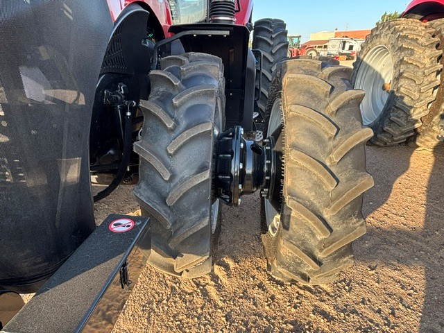 2025 Case IH MAGNUM295 Tractor