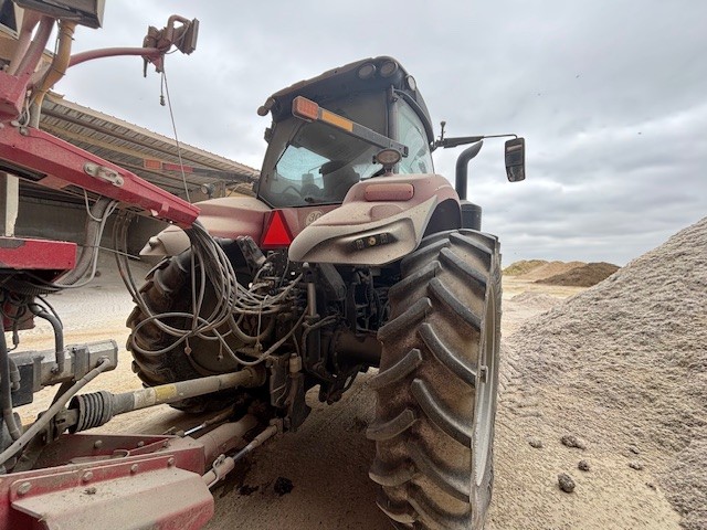 2025 Case IH MAGNUM295 Tractor