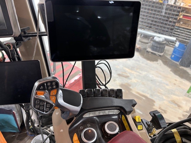 2023 Case IH STG420 Tractor