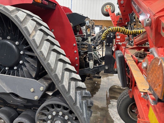 2023 Case IH STG420 Tractor