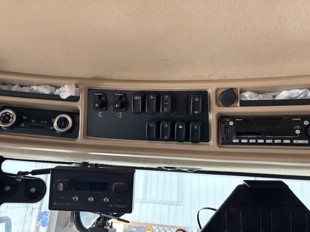 2023 Case IH STG420 Tractor