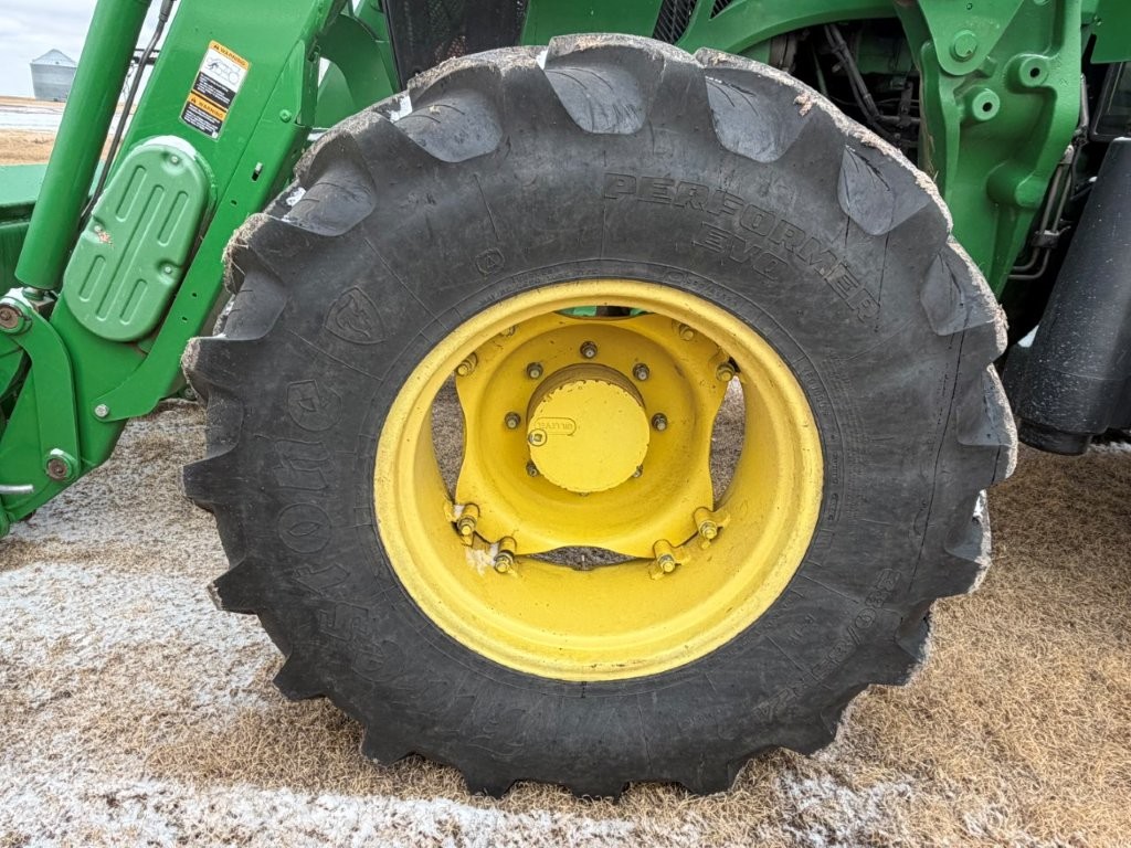 2015 John Deere 6140D Tractor