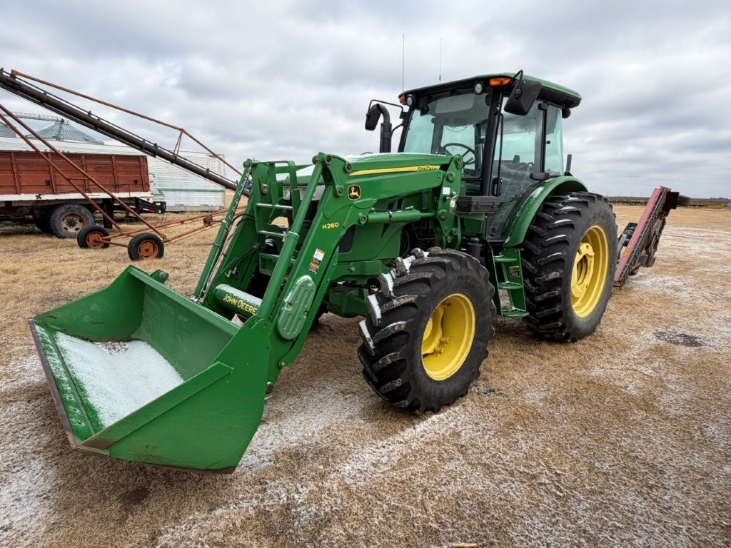 2015 John Deere 6140D Tractor