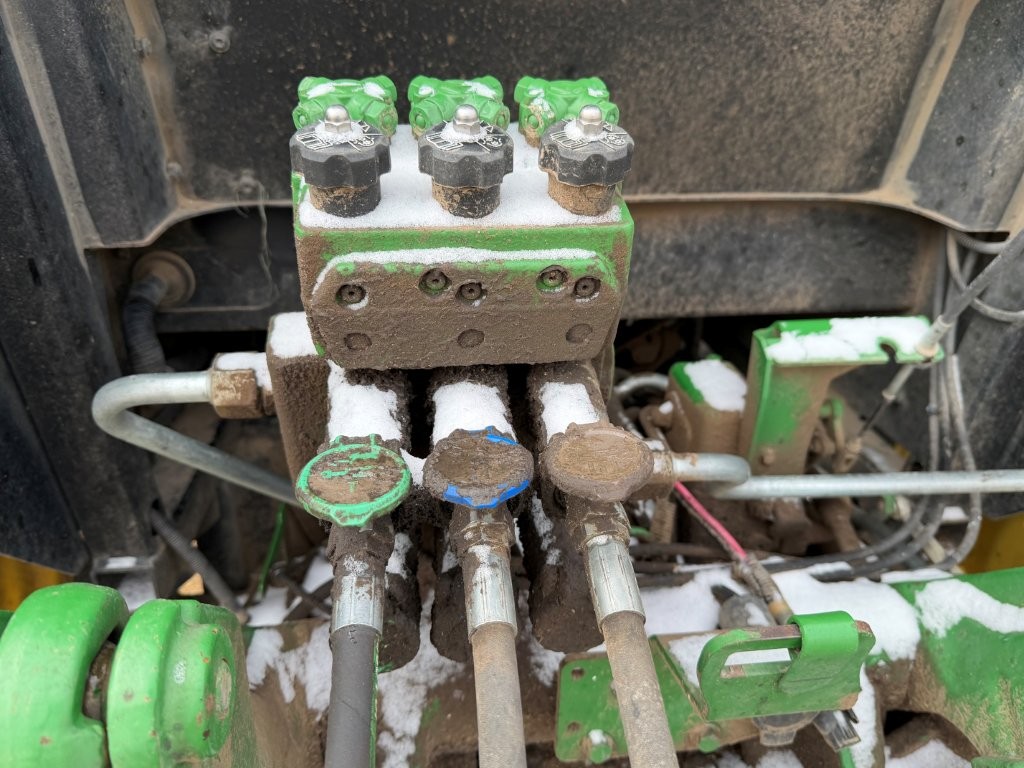 2015 John Deere 6140D Tractor