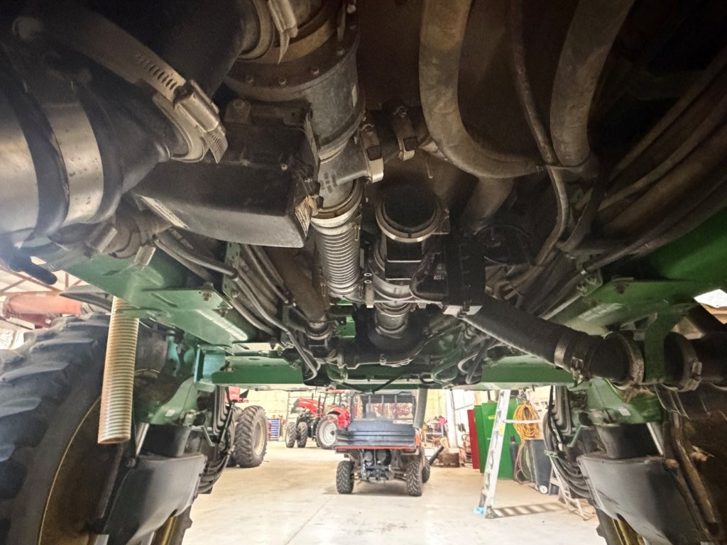 2017 John Deere R4038 Sprayer/High Clearance