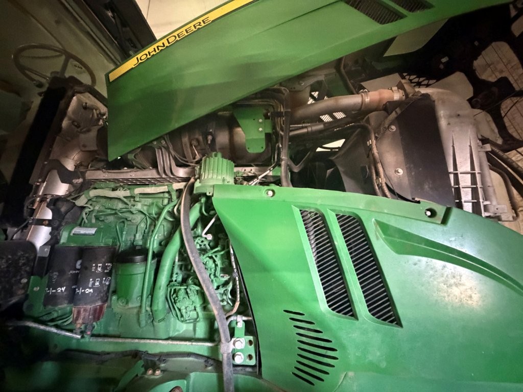 2017 John Deere R4038 Sprayer/High Clearance
