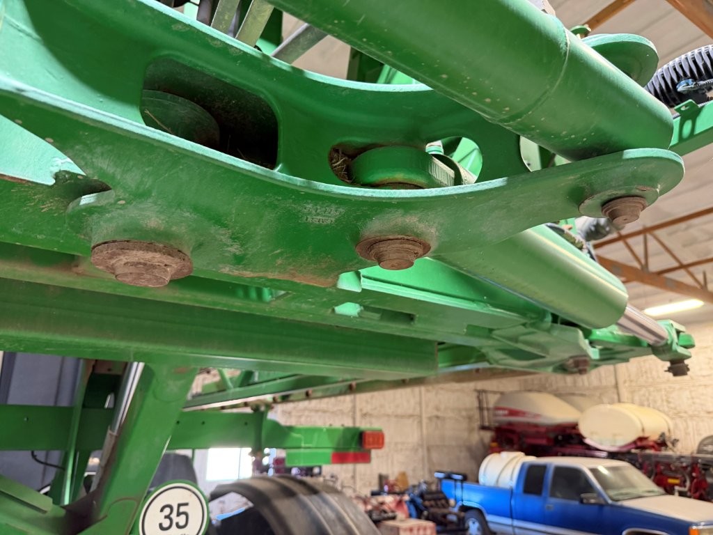 2017 John Deere R4038 Sprayer/High Clearance