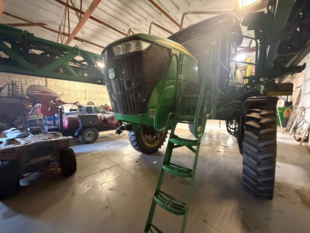 2017 John Deere R4038 Sprayer/High Clearance