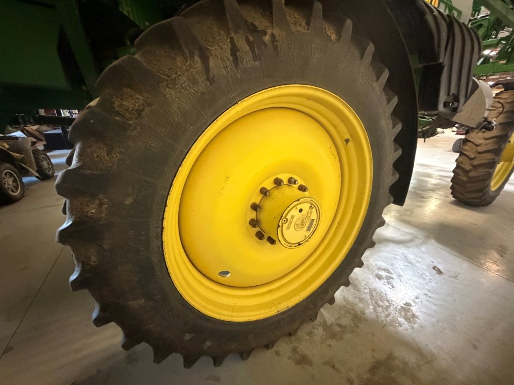 2017 John Deere R4038 Sprayer/High Clearance
