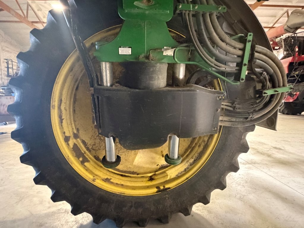 2017 John Deere R4038 Sprayer/High Clearance