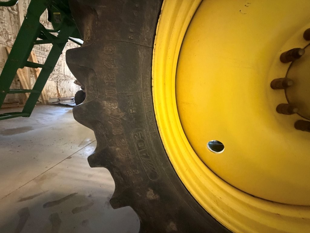 2017 John Deere R4038 Sprayer/High Clearance