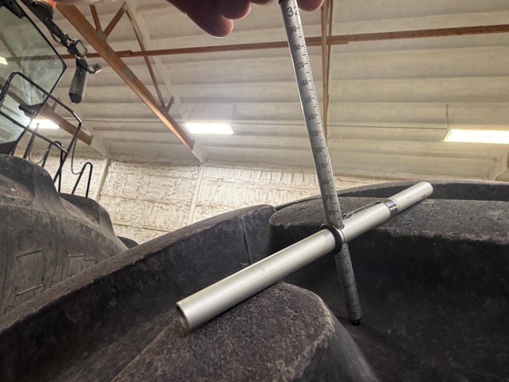 2017 John Deere R4038 Sprayer/High Clearance