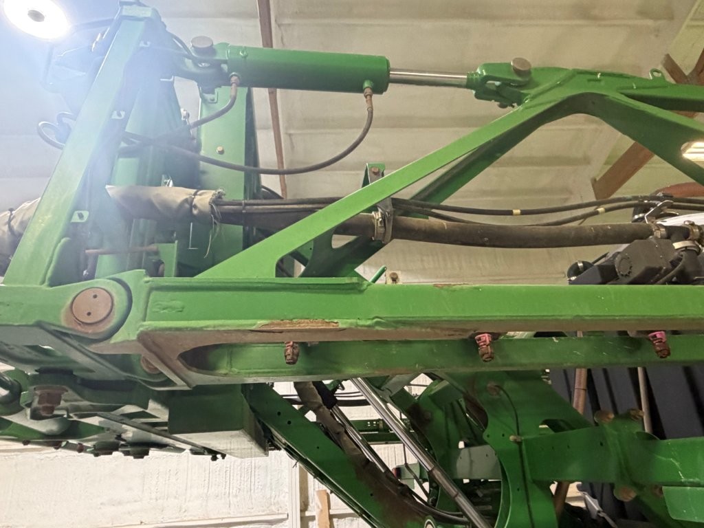2017 John Deere R4038 Sprayer/High Clearance