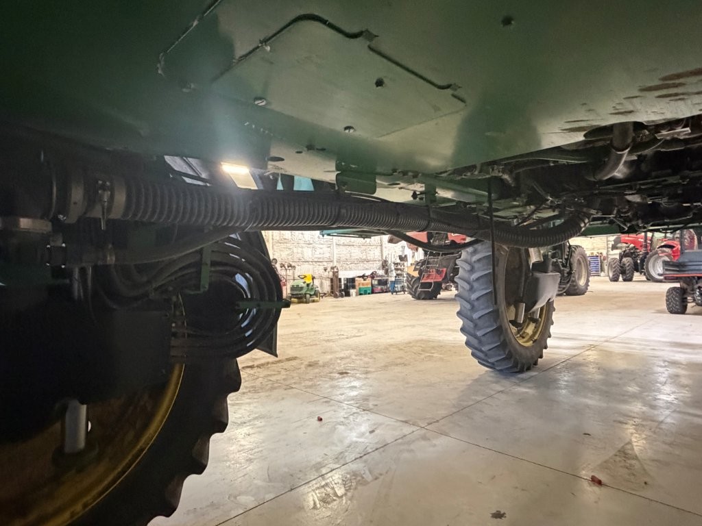 2017 John Deere R4038 Sprayer/High Clearance