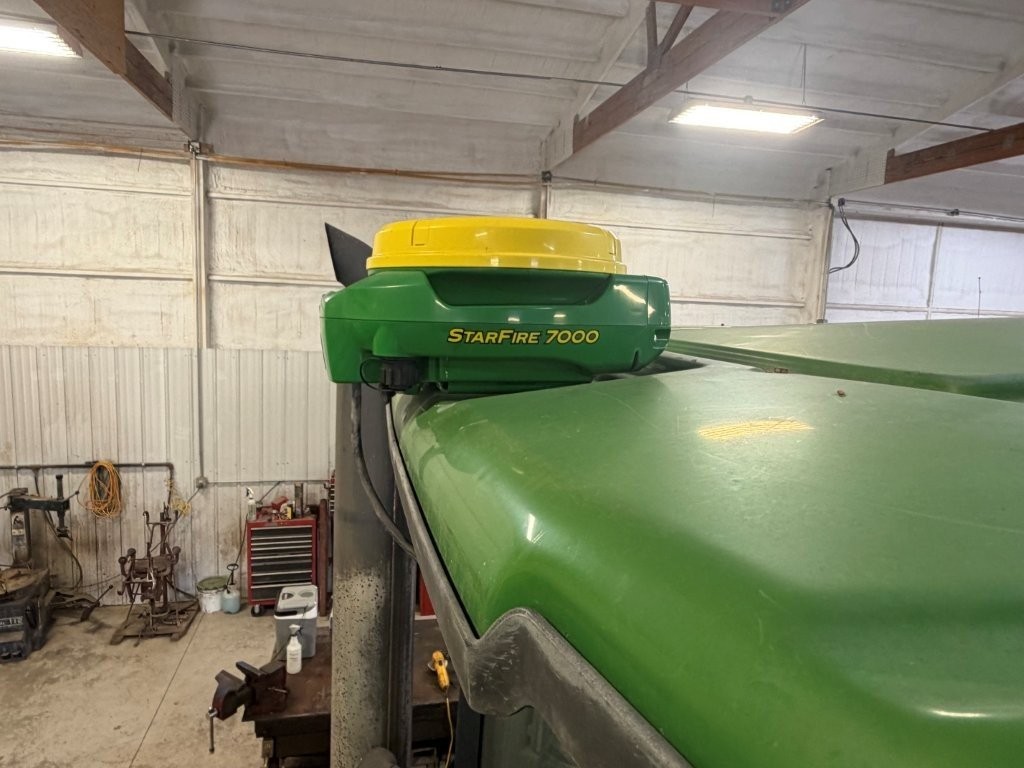 2017 John Deere R4038 Sprayer/High Clearance