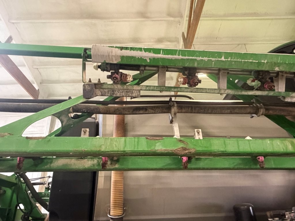 2017 John Deere R4038 Sprayer/High Clearance