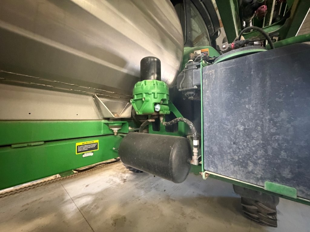2017 John Deere R4038 Sprayer/High Clearance