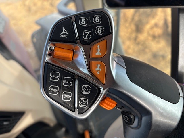 2025 Case IH Puma 220 AFSC Tractor