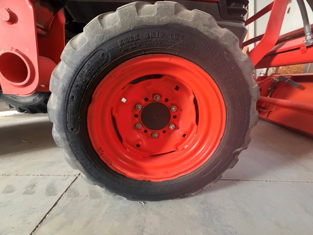 2010 Kubota L3400 Tractor