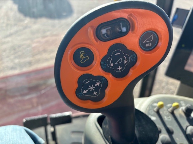 2009 Case IH AF8120 Combine