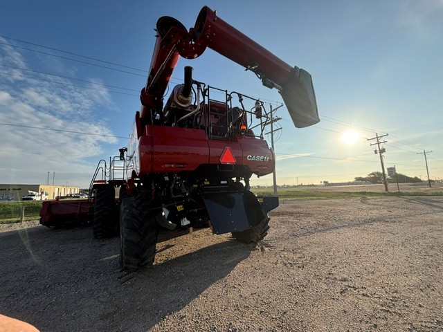 2025 Case IH AF7260 Combine