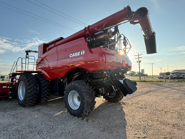 2025 Case IH AF7260 Combine
