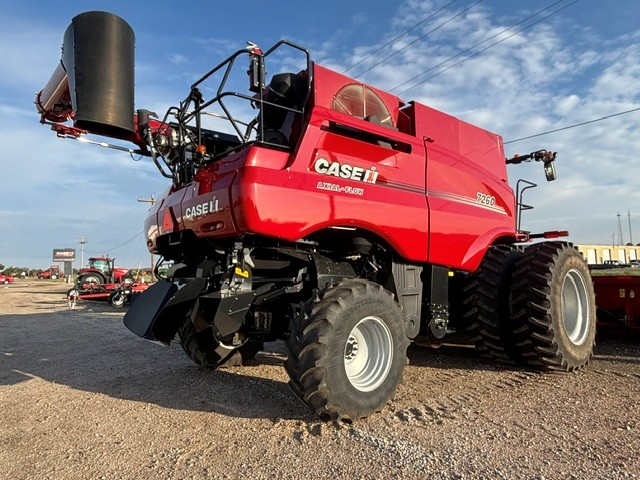 2025 Case IH AF7260 Combine