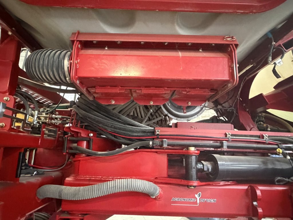 2018 Case IH ER2150 Planter