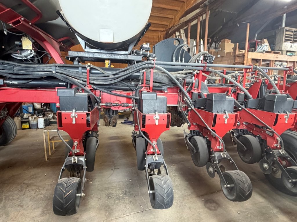 2014 Case IH ER1255 Planter