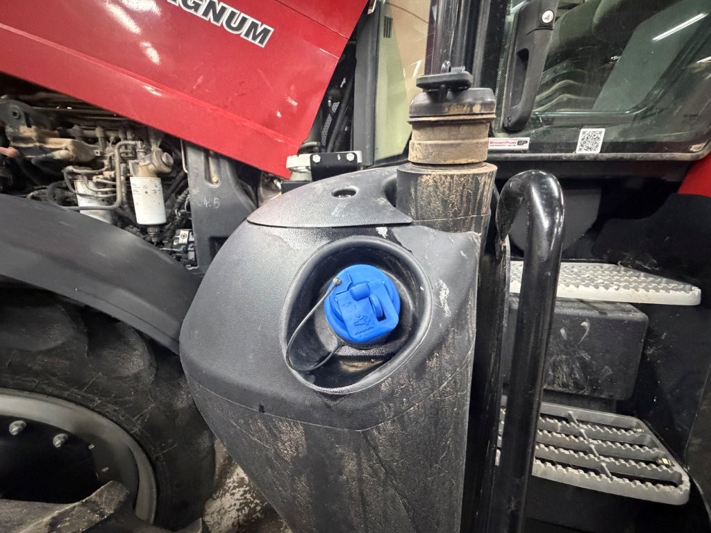 2021 Case IH MAGNUM180 Tractor