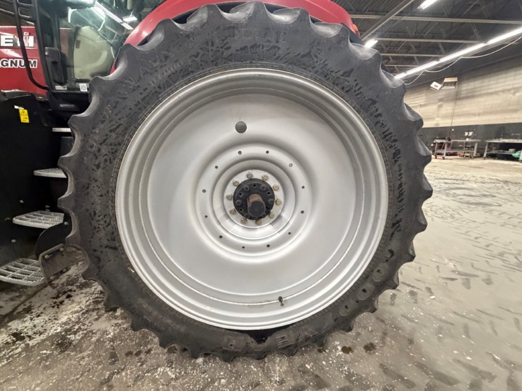 2021 Case IH MAGNUM180 Tractor