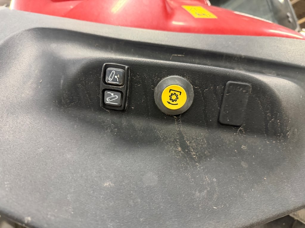 2021 Case IH MAGNUM180 Tractor