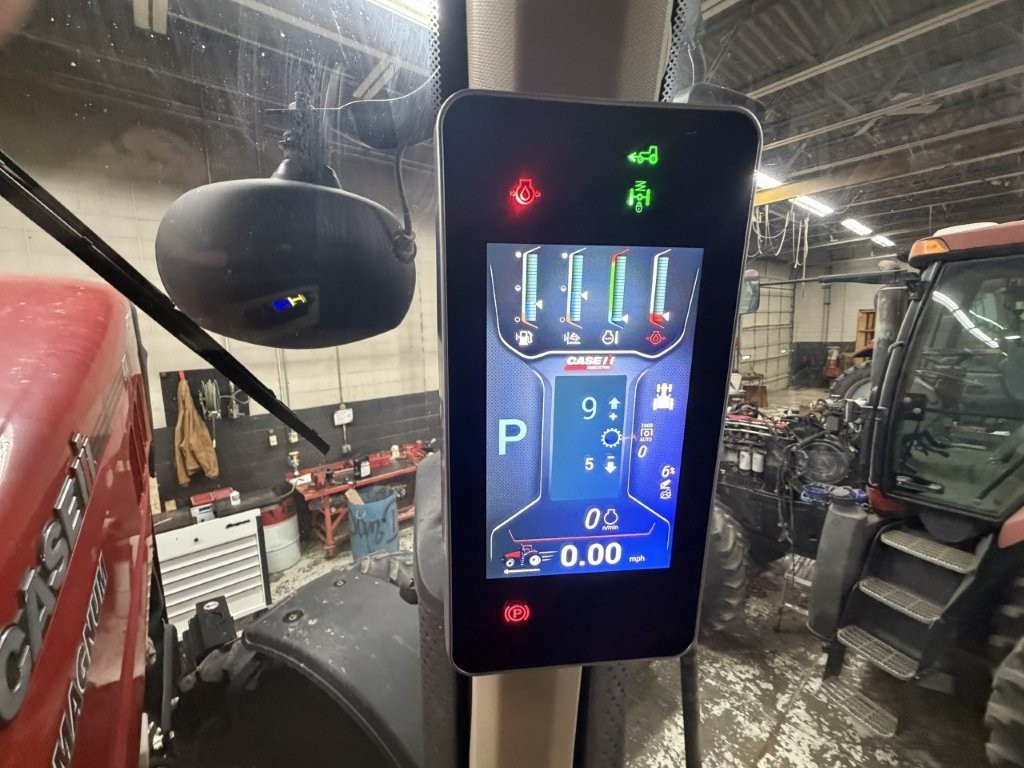 2021 Case IH MAGNUM180 Tractor