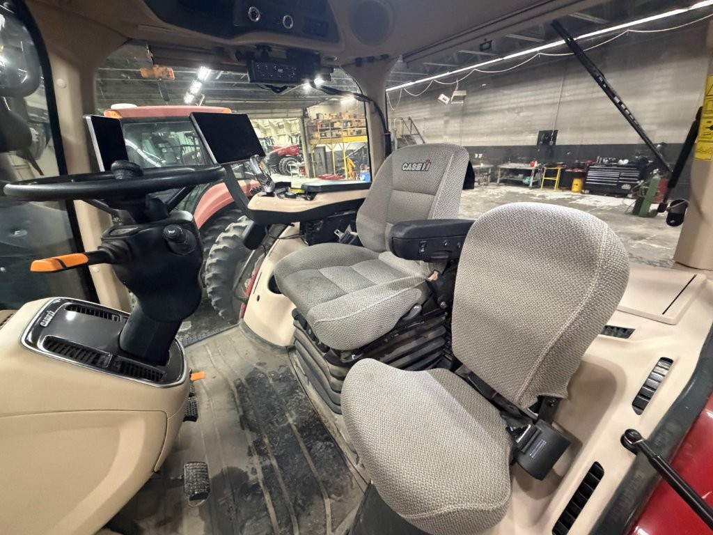 2021 Case IH MAGNUM180 Tractor