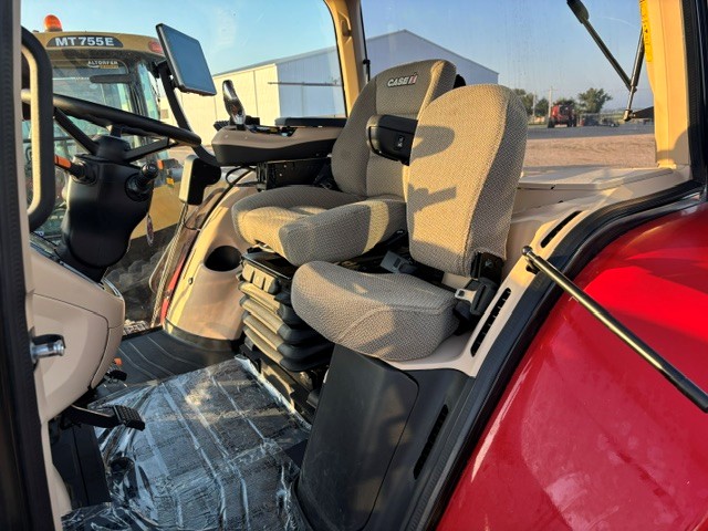 2025 Case IH MAGNUM295 Tractor