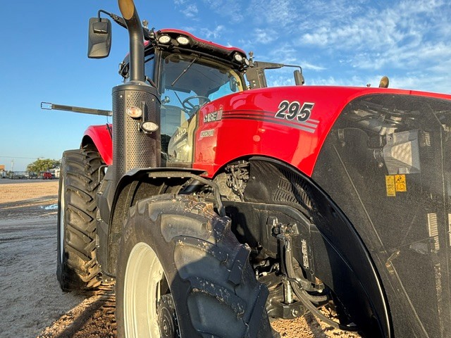 2025 Case IH MAGNUM295 Tractor