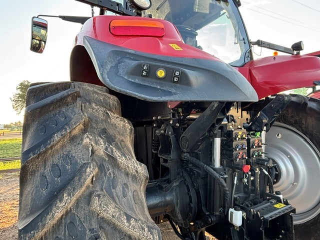 2025 Case IH MAGNUM295 Tractor