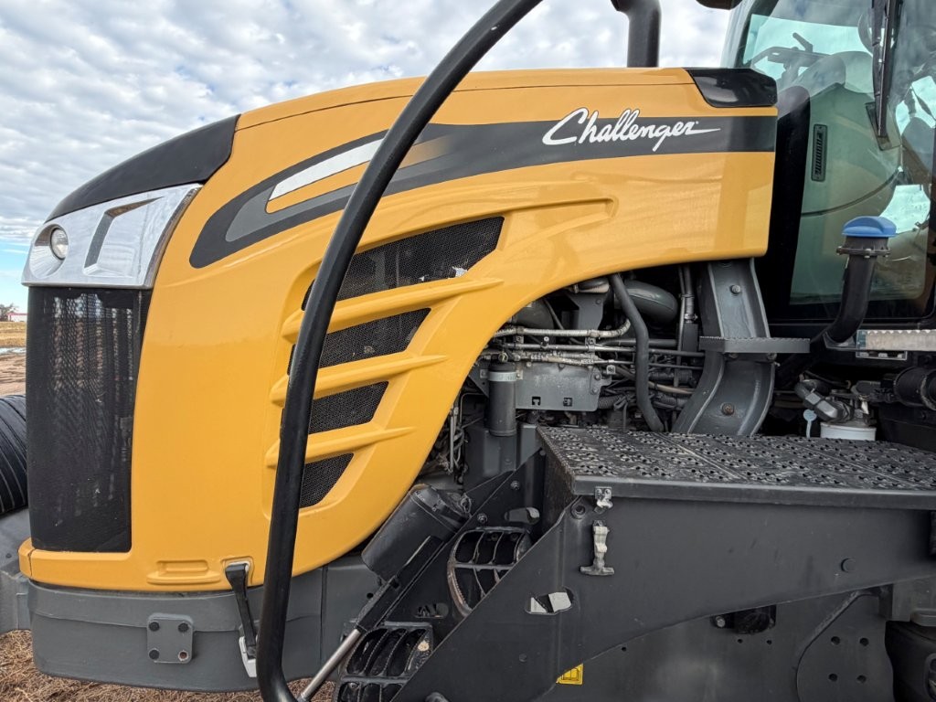 2015 Challenger MT755E Tractor
