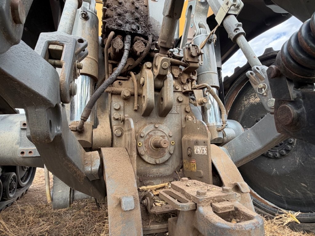 2015 Challenger MT755E Tractor