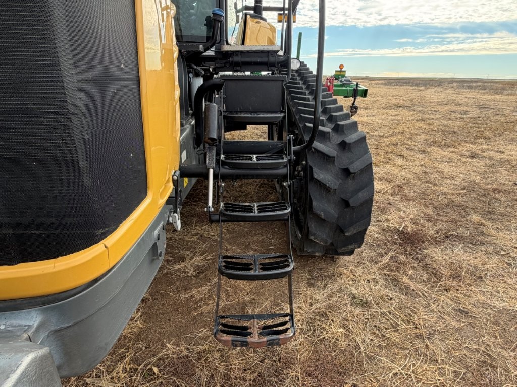 2015 Challenger MT755E Tractor