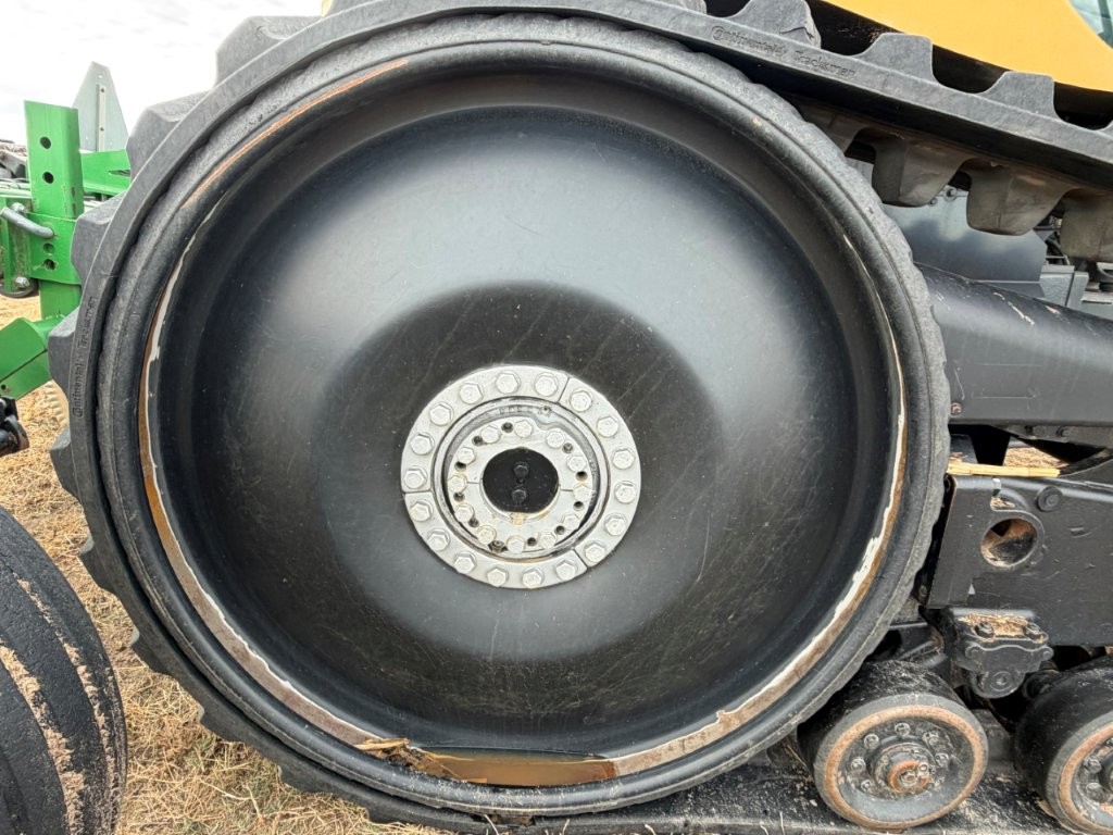 2015 Challenger MT755E Tractor