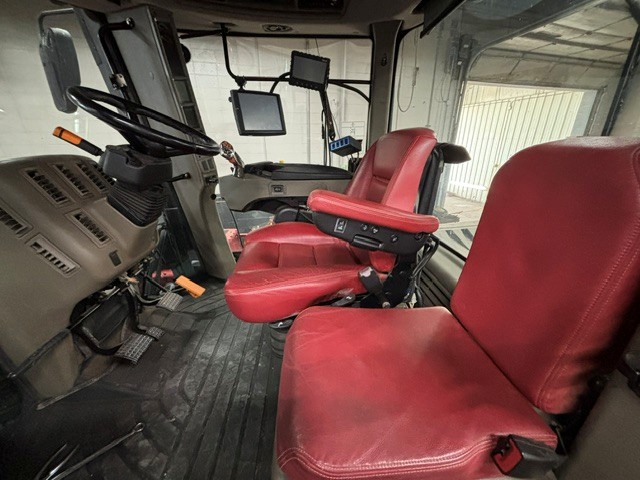 2018 Case IH STG470 Tractor