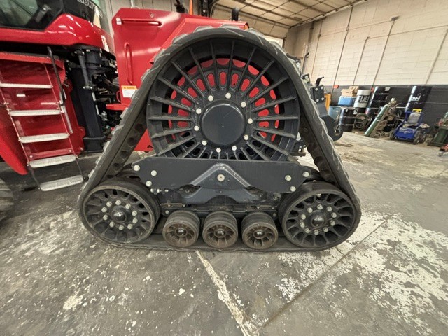 2018 Case IH STG470 Tractor