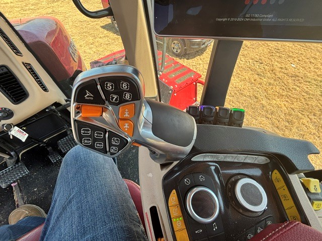 2021 Case IH STG470 Tractor