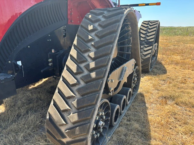 2021 Case IH STG470 Tractor