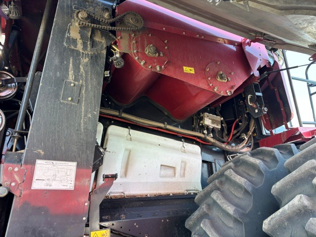 2024 Case IH 8250 Combine