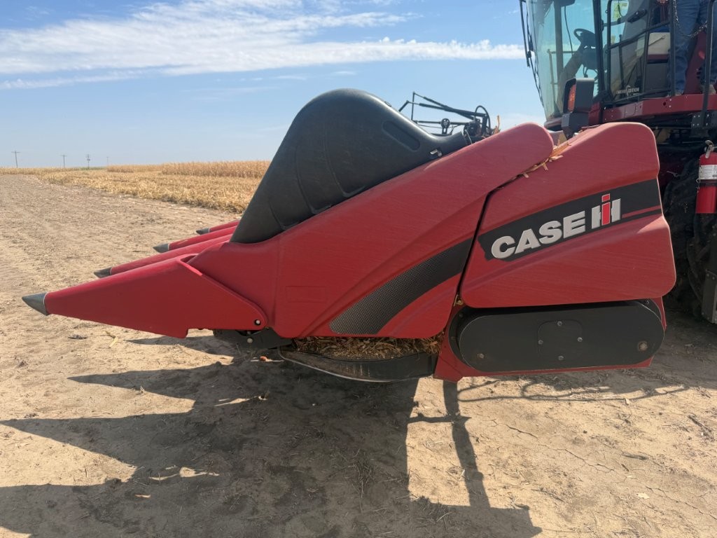 2015 Case IH 4412 Header Combine