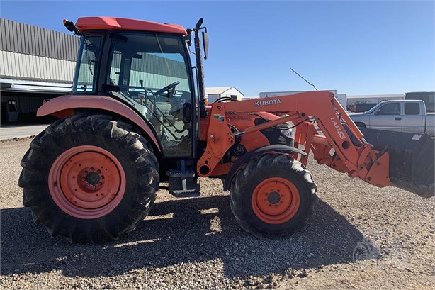 2008 Kubota M7040HDC Tractor