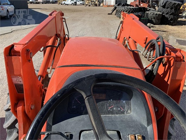 2014 Kubota M8560HD Tractor