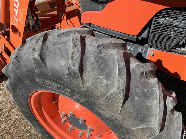 2014 Kubota M8560HD Tractor